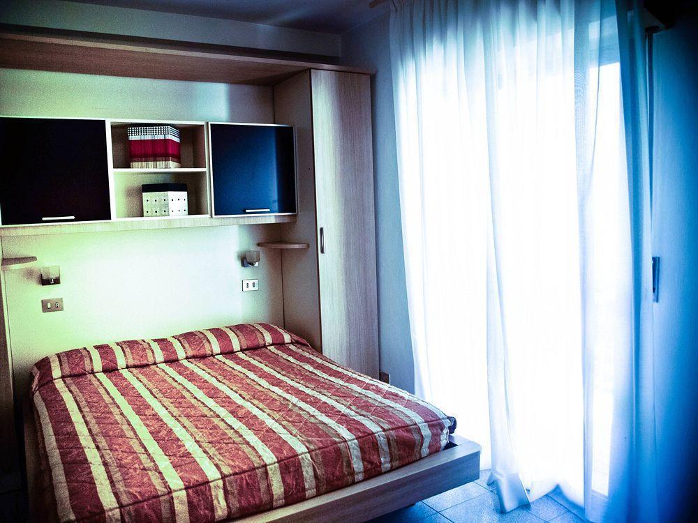 Residence Internazionale ริมินี ภายนอก รูปภาพ