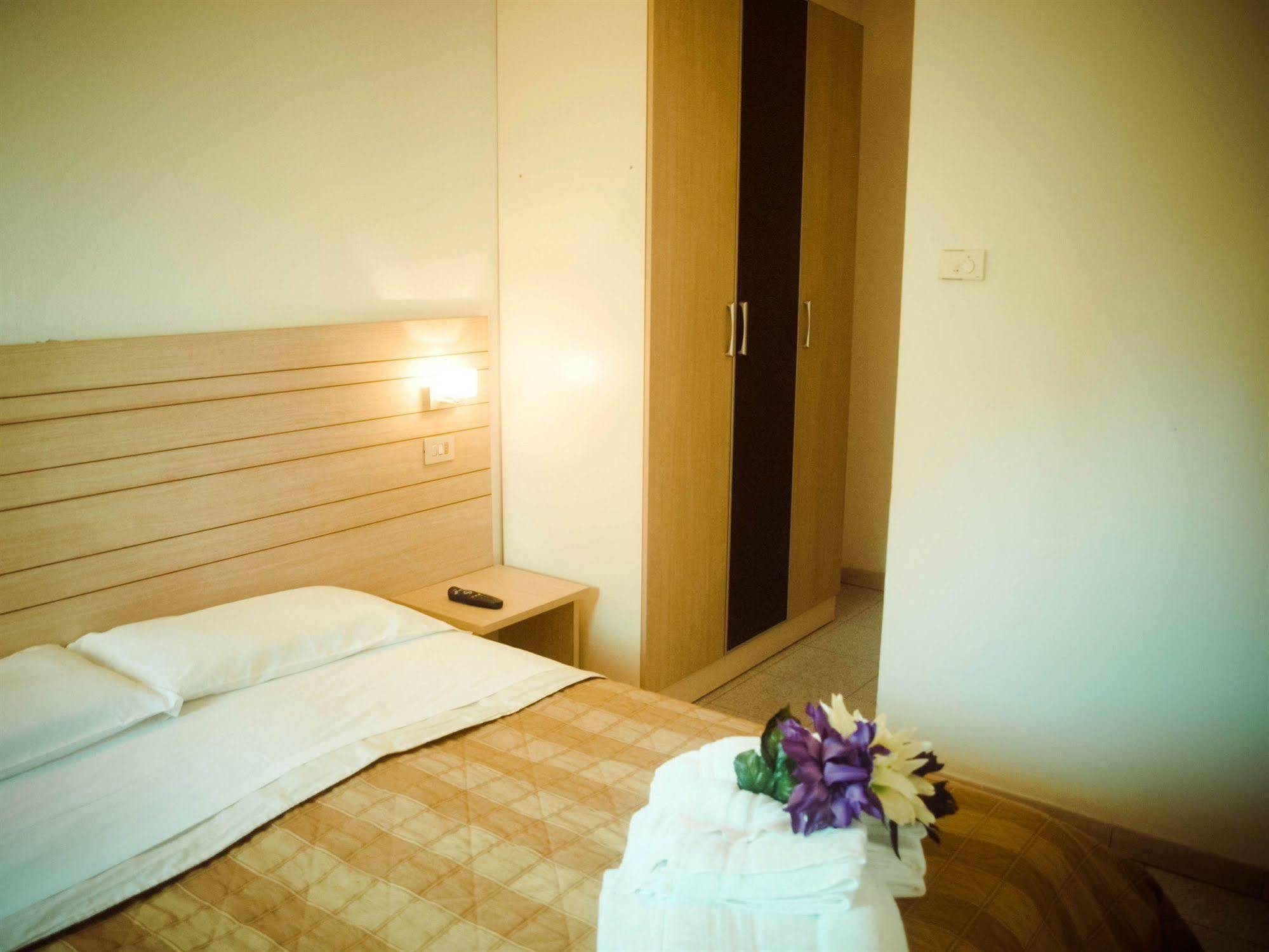Residence Internazionale ริมินี ภายนอก รูปภาพ